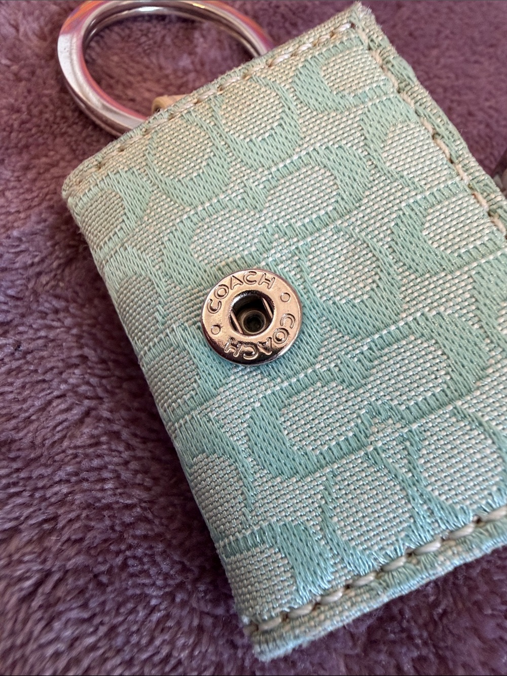 Coach Signature Mini Photo Frame Keychain - Picture 12 of 13